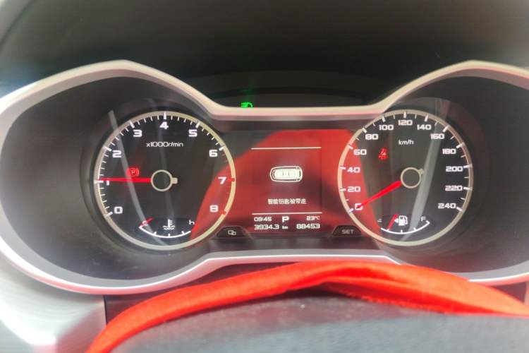Used Geely Auto Emgrand X7 Sport 2018 1.8TD Automatic Two-Wheel Drive Zhiya Model Instrument Cluster
