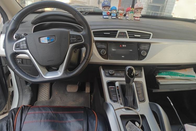 Used Geely Auto Emgrand X7 Sport 2018 1.8TD Automatic Two-Wheel Drive Smart Connect 4G Internet Edition Interior 2