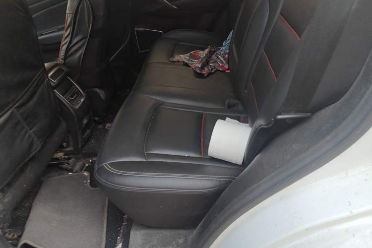 Used Geely Auto Emgrand X7 Sport 2018 1.8TD Automatic Two-Wheel Drive Smart Connect 4G Internet Edition Interior 4