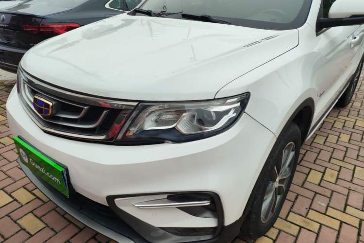 Used Geely Auto Emgrand X7 Sport 2018 1.8TD Automatic Two-Wheel Drive Smart Connect 4G Internet Edition Left Front Headlight