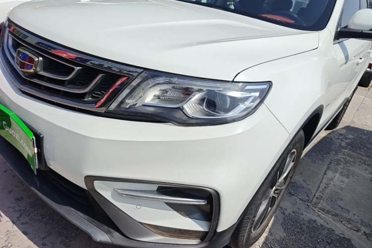 Used Geely Auto Emgrand X7 Sport 2018 1.8TD Automatic Two-Wheel Drive Smart Connect 4G Internet Edition Left Front Headlight