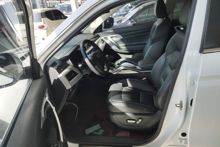 Used Geely Auto Emgrand X7 Sport 2018 1.8TD Automatic Two-Wheel Drive Smart 4G Connected Version Left Front Seat