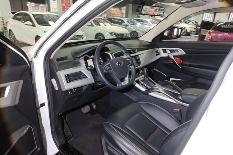 Used Geely Auto Emgrand X7 Sport 2018 1.8TD Automatic Two-Wheel Drive Zhiya Model Left Front Seat