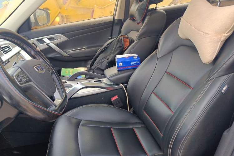 Used Geely Auto Emgrand X7 Sport 2018 1.8TD Automatic Two-Wheel Drive Smart Connect 4G Internet Edition Left Front Seat