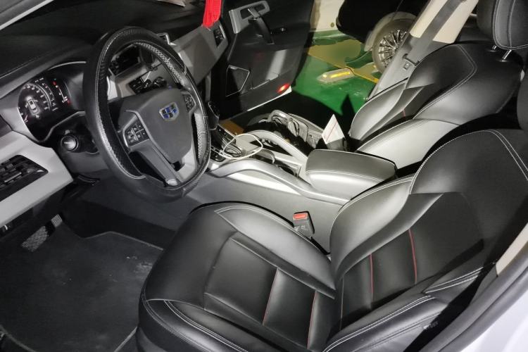 Used Geely Auto Emgrand X7 Sport 2018 1.8TD Automatic Two-Wheel Drive Smart Connect 4G Internet Edition Left Front Seat