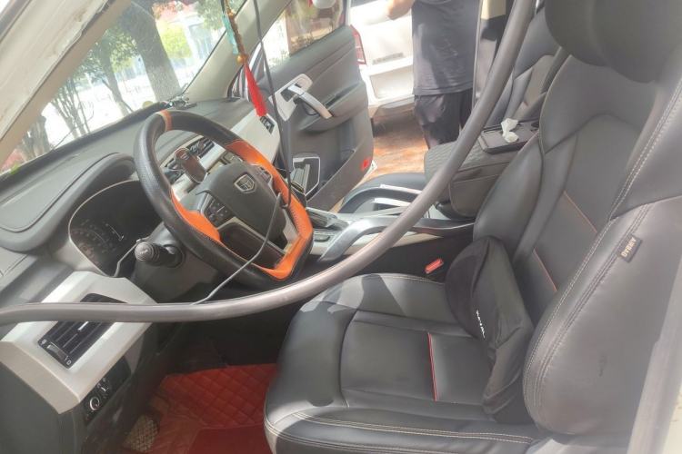 Used Geely Auto Emgrand X7 Sport 2018 1.8TD Automatic Two-Wheel Drive Smart Connect 4G Internet Edition Left Front Seat