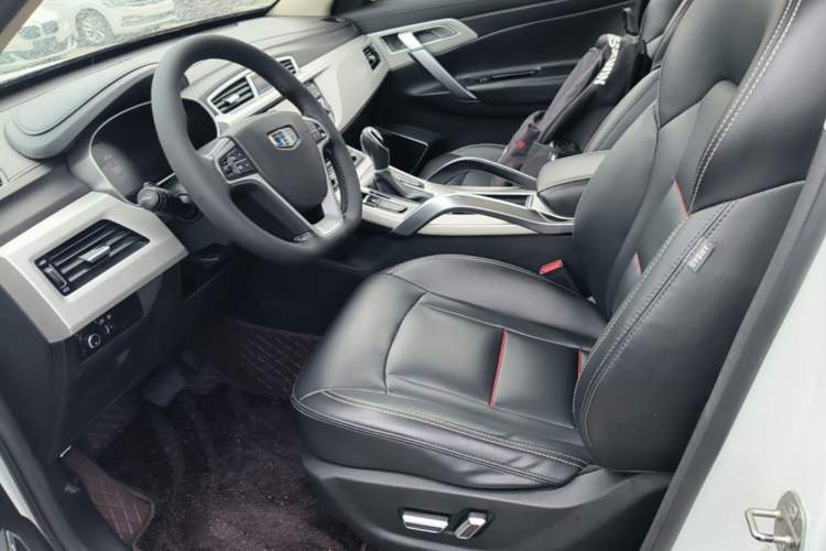 Used Geely Auto Emgrand X7 Sport 2018 1.8TD Automatic Two-Wheel Drive Smart Connect 4G Internet Edition Left Front Seat