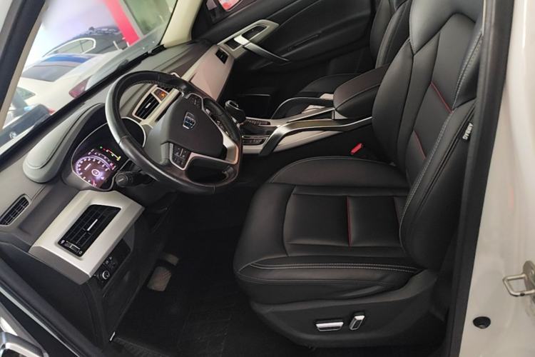 Used Geely Auto Emgrand X7 Sport 2018 1.8TD Automatic Two-Wheel Drive Smart Connect 4G Internet Edition Left Front Seat