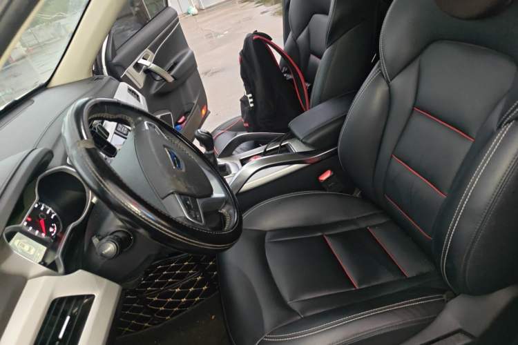 Used Geely Auto Emgrand X7 Sport 2018 2.0L Manual Two-Wheel Drive Zhiya Version Left Front Seat