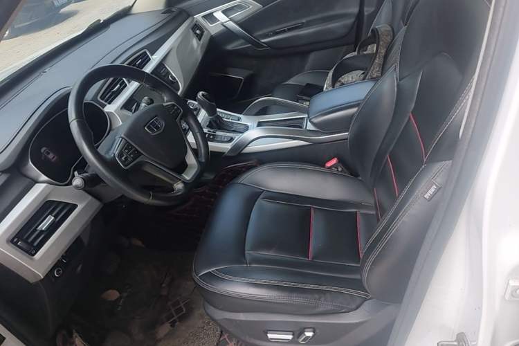 Used Geely Auto Emgrand X7 Sport 2018 1.8TD Automatic Two-Wheel Drive Smart Connect 4G Internet Edition Left Front Seat