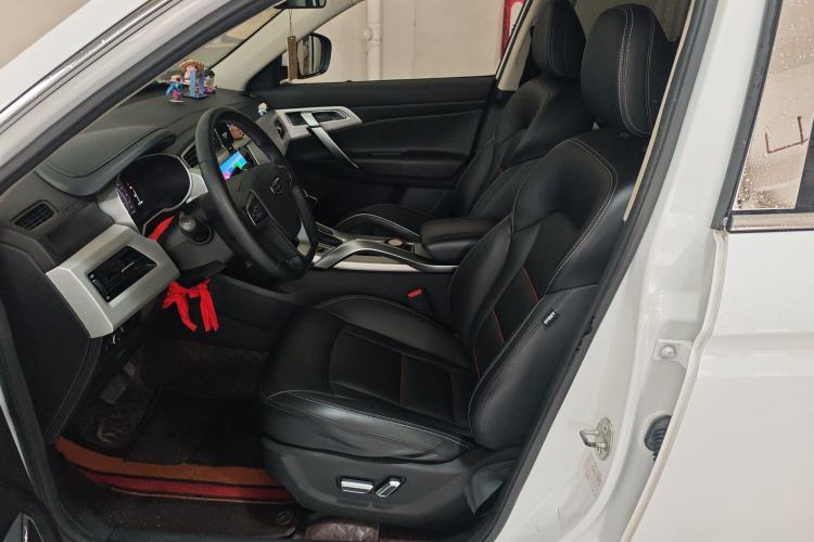 Used Geely Auto Emgrand X7 Sport 2018 1.8TD Automatic Two-Wheel Drive Smart Connect 4G Internet Edition Left Front Seat