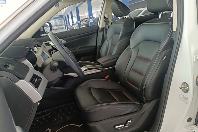 Used Geely Auto Emgrand X7 Sport 2018 1.8TD Automatic Two-Wheel Drive Smart Connect 4G Internet Edition Left Front Seat