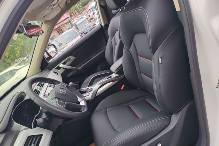 Used Geely Auto Emgrand X7 Sport 2018 1.8TD Automatic Two-Wheel Drive Smart Connect 4G Internet Edition Left Front Seat