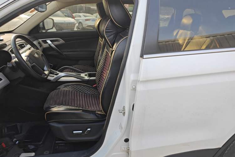 Used Geely Auto Emgrand X7 Sport 2018 1.8TD Automatic Two-Wheel Drive Smart Connect 4G Internet Edition Left Front Seat
