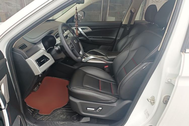 Used Geely Auto Emgrand X7 Sport 2018 1.8TD Automatic Two-Wheel Drive Smart 4G Connected Version Left Front Seat