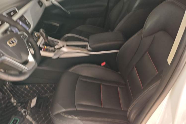 Used Geely Auto Emgrand X7 Sport 2018 1.8TD Automatic Two-Wheel Drive Zhiya Model Left Front Seat
