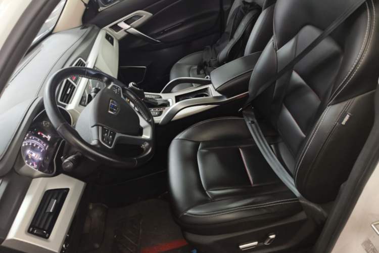 Used Geely Auto Emgrand X7 Sport 2018 1.8TD Automatic Two-Wheel Drive Smart Connect 4G Internet Edition Left Front Seat