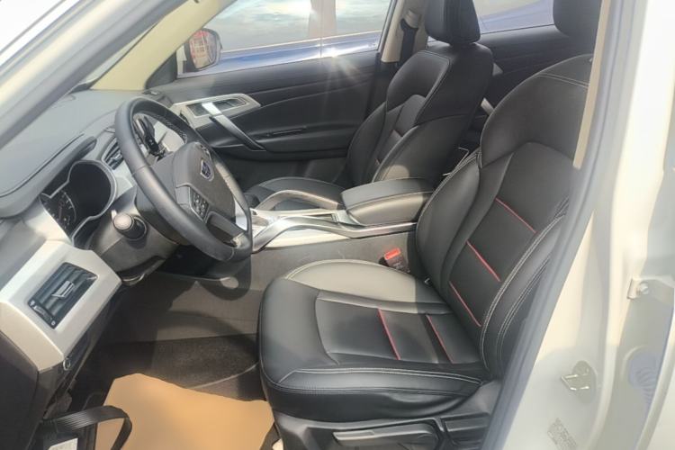 Used Geely Auto Emgrand X7 Sport 2018 1.8TD Automatic Two-Wheel Drive Zhiya Model Left Front Seat