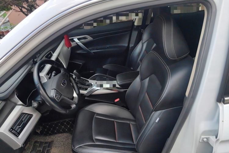Used Geely Auto Emgrand X7 Sport 2018 1.8TD Automatic Two-Wheel Drive Smart 4G Connected Version Left Front Seat