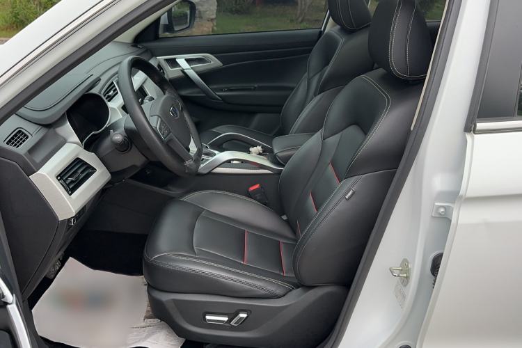 Used Geely Auto Emgrand X7 Sport 2018 1.8TD Automatic Two-Wheel Drive Smart Connect 4G Internet Edition Left Front Seat