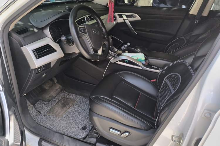 Used Geely Auto Emgrand X7 Sport 2018 1.8TD Automatic Two-Wheel Drive Smart Connect 4G Internet Edition Left Front Seat