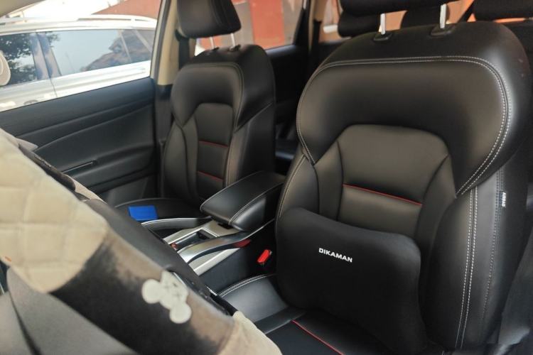 Used Geely Auto Emgrand X7 Sport 2018 1.8TD Automatic Two-Wheel Drive Smart Connect 4G Internet Edition Left Front Seat