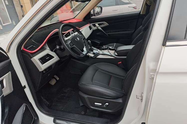 Used Geely Auto Emgrand X7 Sport 2018 1.8TD Automatic Two-Wheel Drive Smart 4G Connected Version Left Front Seat