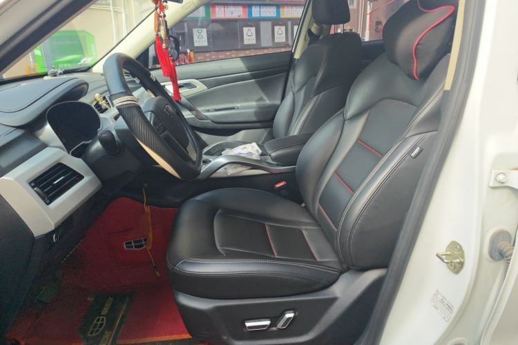 Used Geely Auto Emgrand X7 Sport 2018 1.8TD Automatic Two-Wheel Drive Smart Connect 4G Internet Edition Left Front Seat