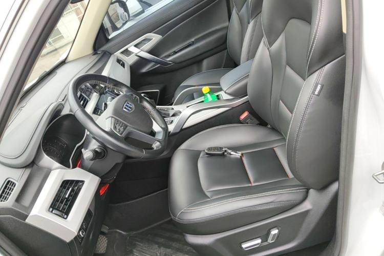 Used Geely Auto Emgrand X7 Sport 2018 1.8TD Automatic Two-Wheel Drive Smart Connect 4G Internet Edition Left Front Seat