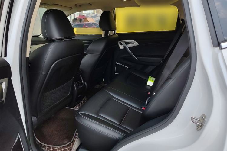 Used Geely Auto Emgrand X7 Sport 2018 1.8TD Automatic Two-Wheel Drive Zhiya Model Left Rear Seat