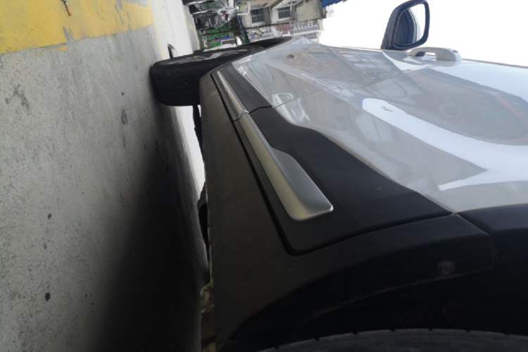 Used Geely Auto Emgrand X7 Sport 2018 1.8TD Automatic Two-Wheel Drive Zhiya Model Left Side Sill