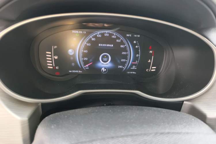 Used Geely Auto Emgrand X7 Sport 2018 1.8TD Automatic Two-Wheel Drive Smart 4G Connected Version Odometer Close Up