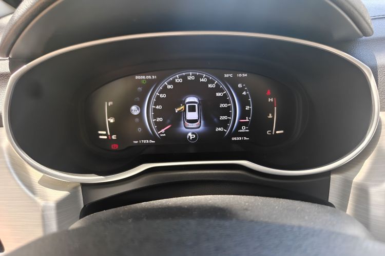 Used Geely Auto Emgrand X7 Sport 2018 1.8TD Automatic Two-Wheel Drive Smart Connect 4G Internet Edition Odometer Close Up