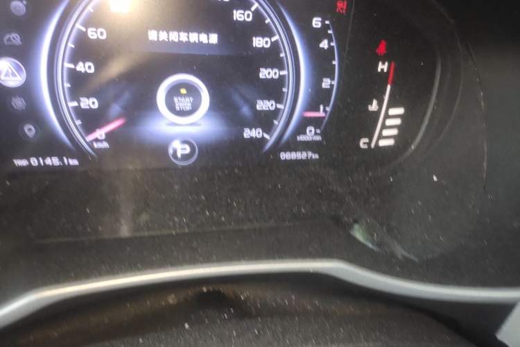 Used Geely Auto Emgrand X7 Sport 2018 1.8TD Automatic Two-Wheel Drive Smart 4G Connected Version Odometer Close Up