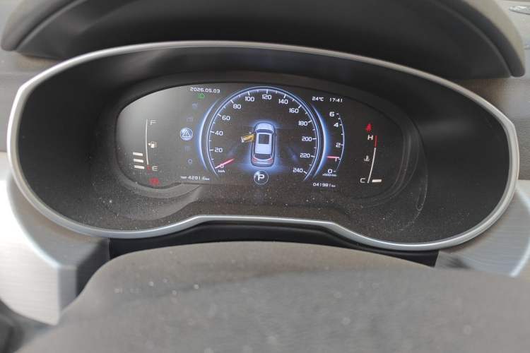 Used Geely Auto Emgrand X7 Sport 2018 1.8TD Automatic Two-Wheel Drive Smart Connect 4G Internet Edition Odometer Close Up