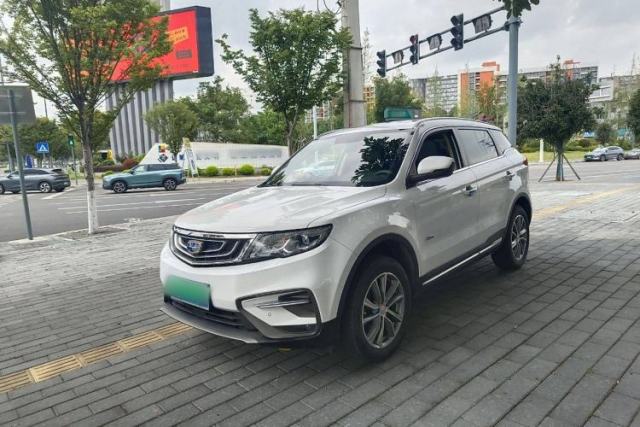 Ojetý Geely Auto Emgrand X7 Sport 2018 1.8TD Automatic Two-Wheel Drive Smart Connect 4G Internet Edition