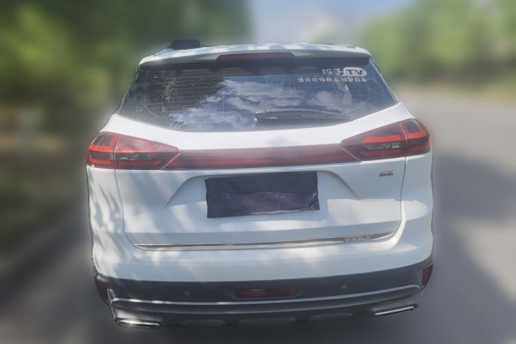 Used Geely Auto Emgrand X7 Sport 2018 1.8TD Automatic Two-Wheel Drive ZhiZun Model with 4G Connectivity Rear