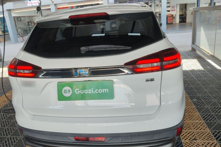 Used Geely Auto Emgrand X7 Sport 2018 1.8TD Manual Two-Wheel Drive Zhiya Model Rear