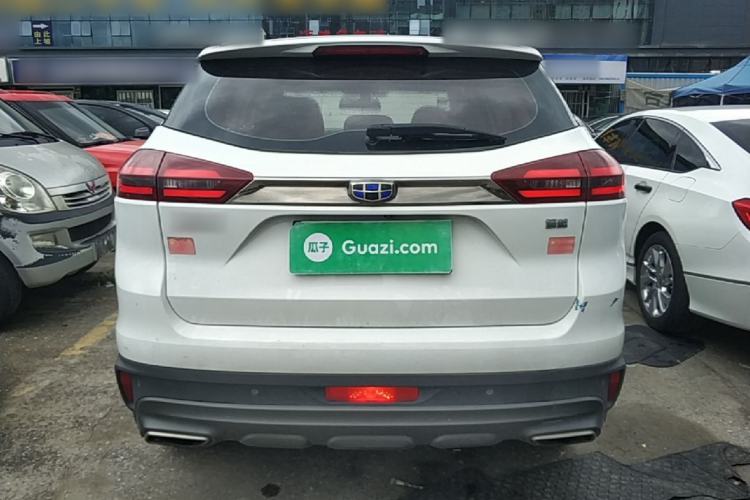 Used Geely Auto Emgrand X7 Sport 2018 1.8TD Automatic Two-Wheel Drive Smart Connect 4G Internet Edition Rear
