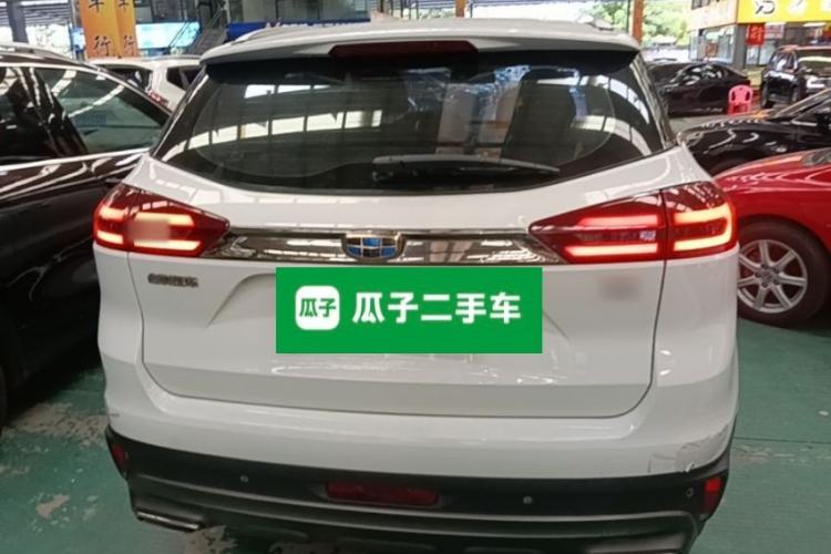 Used Geely Auto Emgrand X7 Sport 2018 1.8TD Automatic Two-Wheel Drive ZhiZun Model with 4G Connectivity Rear