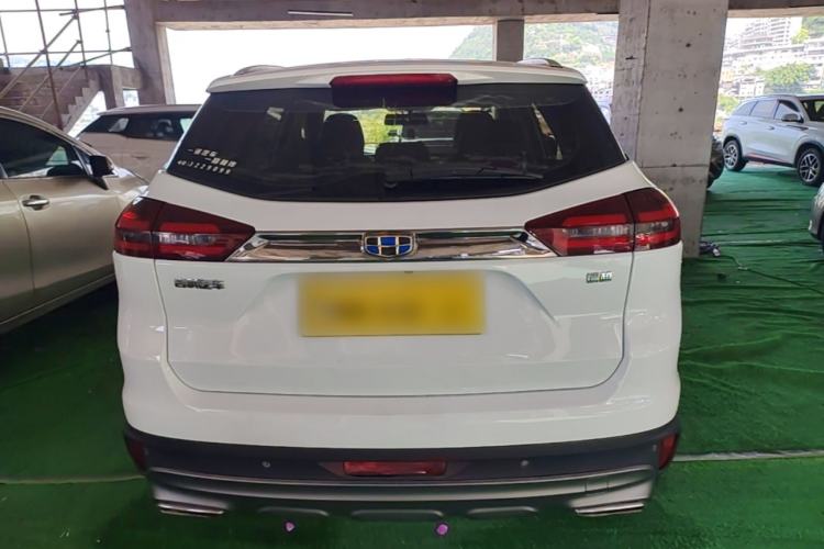Used Geely Auto Emgrand X7 Sport 2018 1.8TD Automatic Two-Wheel Drive Smart Connect 4G Internet Edition Rear