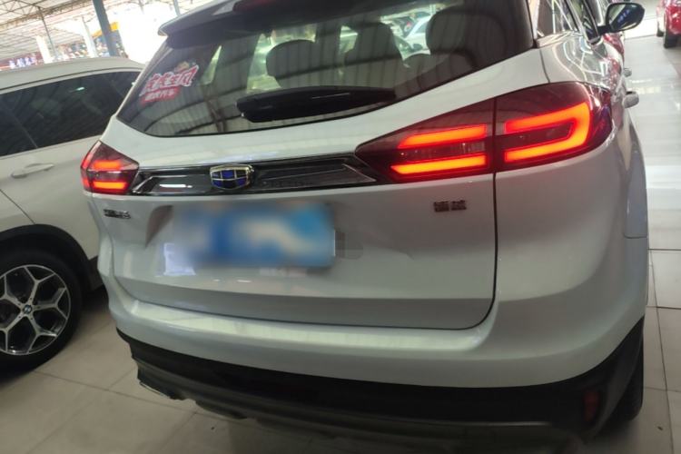 Used Geely Auto Emgrand X7 Sport 2018 1.8TD Automatic Two-Wheel Drive Smart Connect 4G Internet Edition Rear
