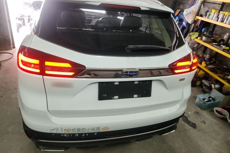 Used Geely Auto Emgrand X7 Sport 2018 1.8TD Automatic Two-Wheel Drive Smart Connect 4G Internet Edition Rear