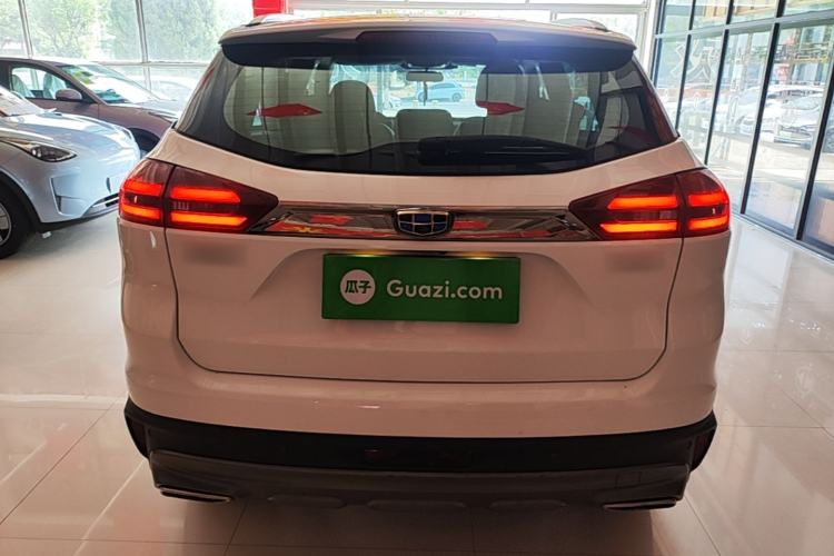 Used Geely Auto Emgrand X7 Sport 2018 1.8TD Automatic Two-Wheel Drive Smart Connect 4G Internet Edition Rear