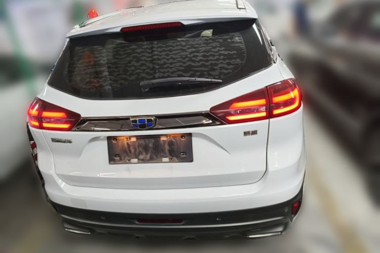 Used Geely Auto Emgrand X7 Sport 2018 1.8TD Automatic Two-Wheel Drive Smart Connect 4G Internet Edition Rear