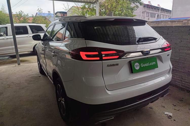 Used Geely Auto Emgrand X7 Sport 2018 1.8TD Automatic Two-Wheel Drive Smart Connect 4G Internet Edition Rear Left 45 Deg