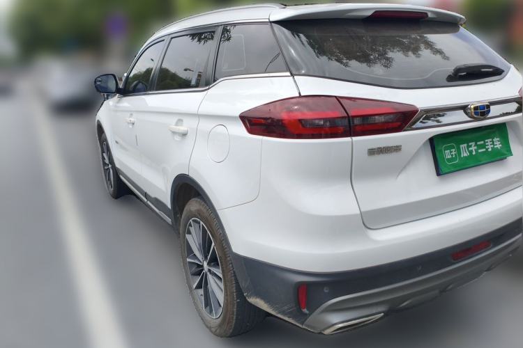 Used Geely Auto Emgrand X7 Sport 2018 1.8TD Automatic Two-Wheel Drive ZhiZun Model with 4G Connectivity Rear Left 45 Deg