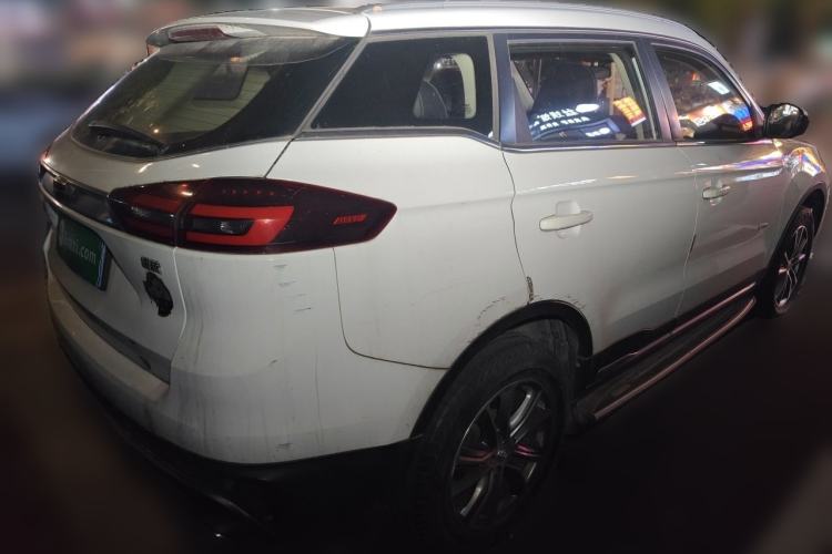 Used Geely Auto Emgrand X7 Sport 2018 1.8TD Automatic Two-Wheel Drive Smart Connect 4G Internet Edition Rear Right 45 Deg