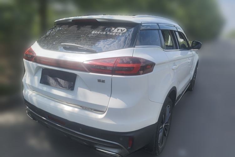 Used Geely Auto Emgrand X7 Sport 2018 1.8TD Automatic Two-Wheel Drive ZhiZun Model with 4G Connectivity Rear Right 45 Deg