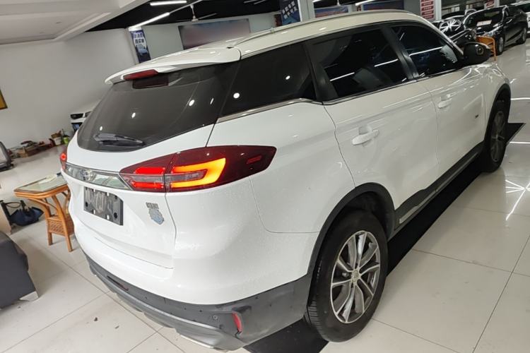 Used Geely Auto Emgrand X7 Sport 2018 1.8TD Automatic Two-Wheel Drive Smart Connect 4G Internet Edition Rear Right 45 Deg